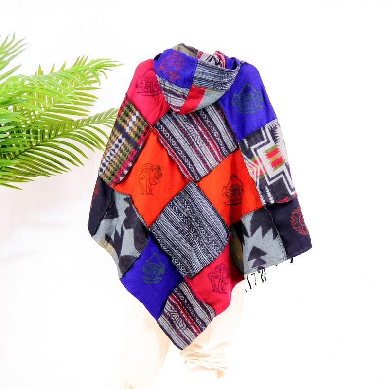 Patchwork Boho Style Warm Unisex Ponchos, Fall Winter Handwoven Pullover, Oversized Men Women Colorful Boho Wraps, Retro Style Sweater with Hoodie