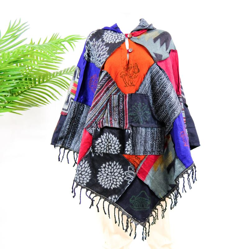 Patchwork Boho Style Warm Unisex Ponchos, Fall Winter Handwoven Pullover, Oversized Men Women Colorful Boho Wraps, Retro Style Sweater with Hoodie