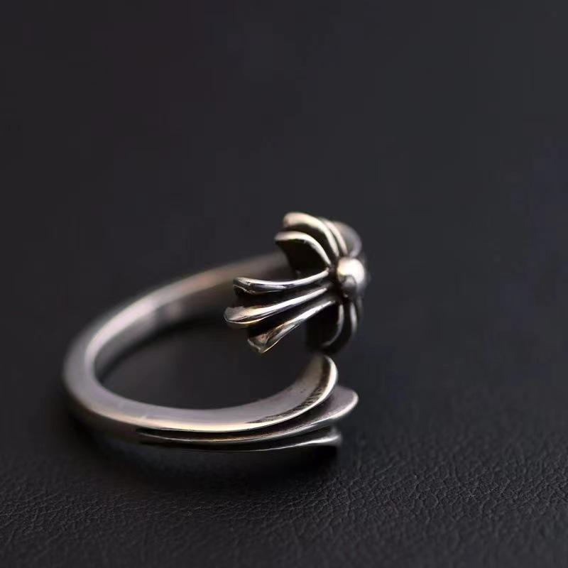 Fishtail cross ring men and women couple fashion personality ring swing tail ring punk