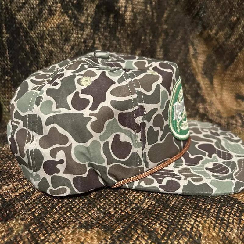 Remington hunting patch retro Camo rope brim SnapBack hat | great for the woods | keeps you warm in the winter | thick material