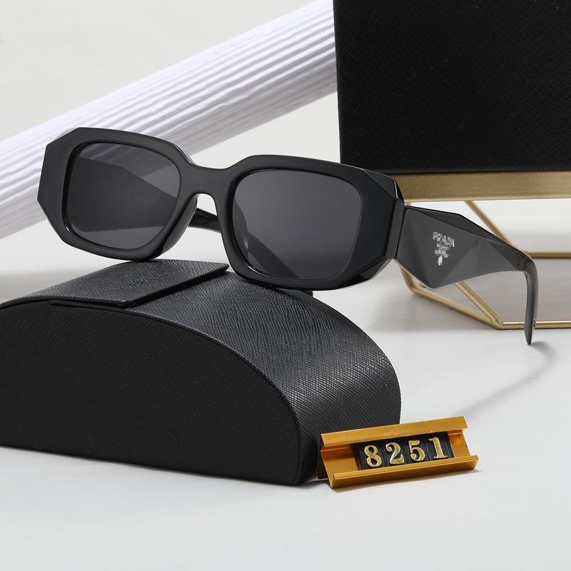 Square sunglasses for men andwomen stylish and designfashionnable unique styie