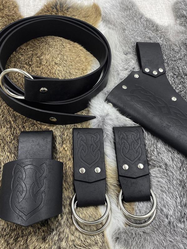 Set Of Accessories for Medieval Belt, Set Of 6 Pieces, Includes Skirt Clip, Designer Dagger Cover, Horn Cup Cover, Vintage Leather Belt, Small Bag for Ren Faire Event