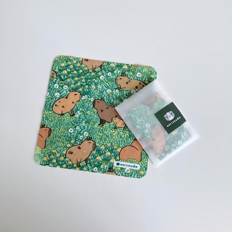 Noristudio Capybara Microfiber Lens Cleaning Cloth with Capybara Meadow Pattern