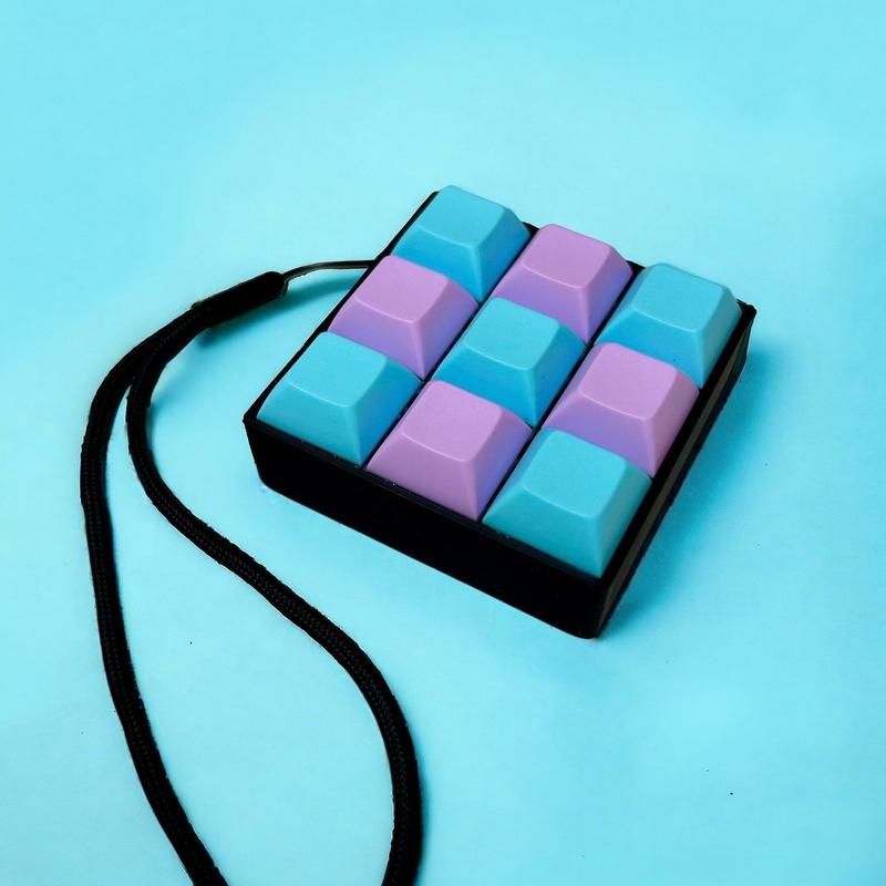 [Custom Keycap Colors!] 9 Key Mechanical Keyboard Keychain