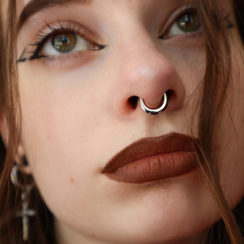 Oufer 16G Chunky Hinged Segment Septum Ring Black Friday Deal