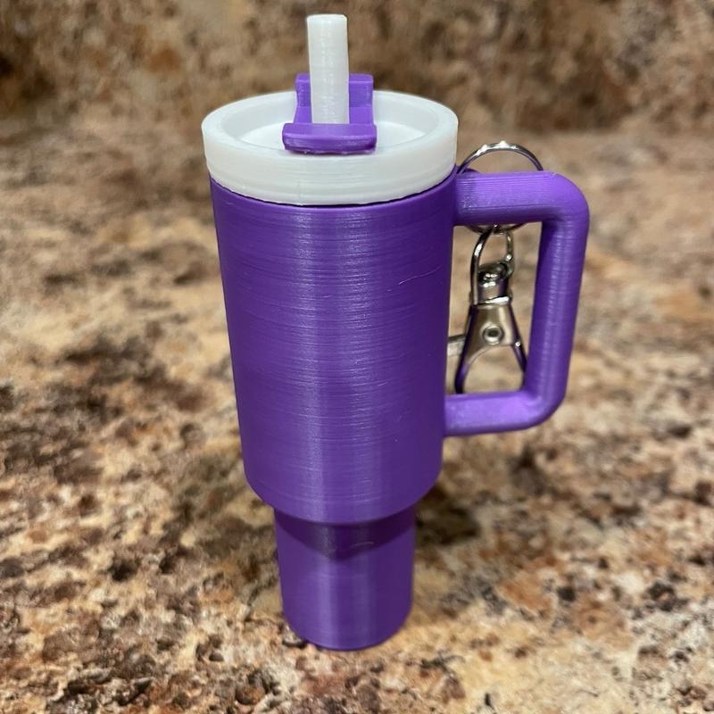 Tumbler Cup Keychain with Removable Lid - Chapstick Holder cute keychain