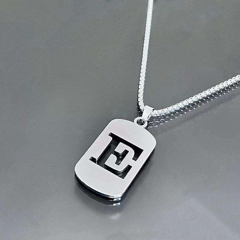 26-character English alphabet necklace Taigang chain for men and women, clothing accessories for couples, simple and versatile,hollow design