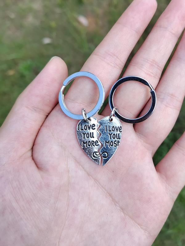 Cute Heart Design Couple Matching Keychain, Couple Key Ring with Love Letter Engraved, Fashion Accessories for Both Men & Women, Gift for Girlfriend, Boyfriend