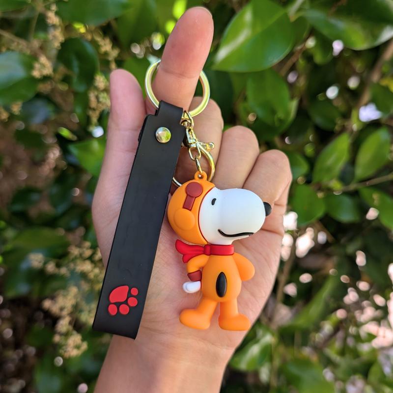 Snoopyy Cartoon Dog Profession Figure Keychain | Cartoon Character Keyring for Keys and Bags | Peanuts Fan Accessory