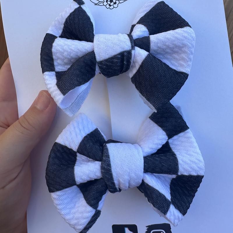 Black and White Racer Checkered Pig Tail Bow With Clip