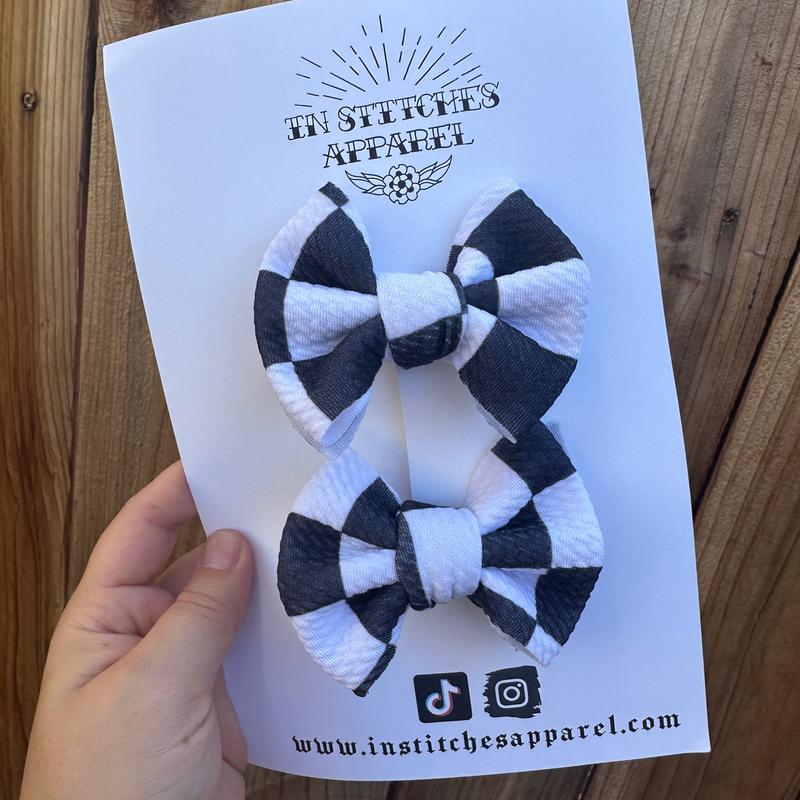 Black and White Racer Checkered Pig Tail Bow With Clip