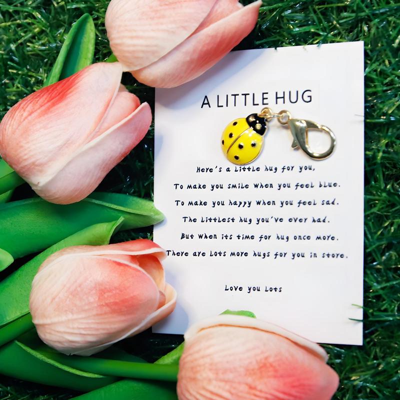 Ladybug Design Keychain with Loving Friendship Card, Small Charm Pendant for Support and Encouragement, Creative Gift for Friends