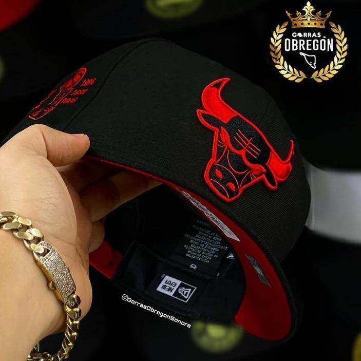 Sport Hat Bull Head Embroidered, Trendy Fashionable All-match Accessories for Men & Women, Outdoor Sports Baseball Cap