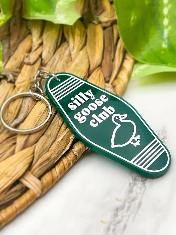 Summer Unisex Cute Letters & Goose Graphic Keychain, Trendy Creative Novelty Key Fob & Key Holder for Car Keychain, Chic Accessories As Gift for Women & Men