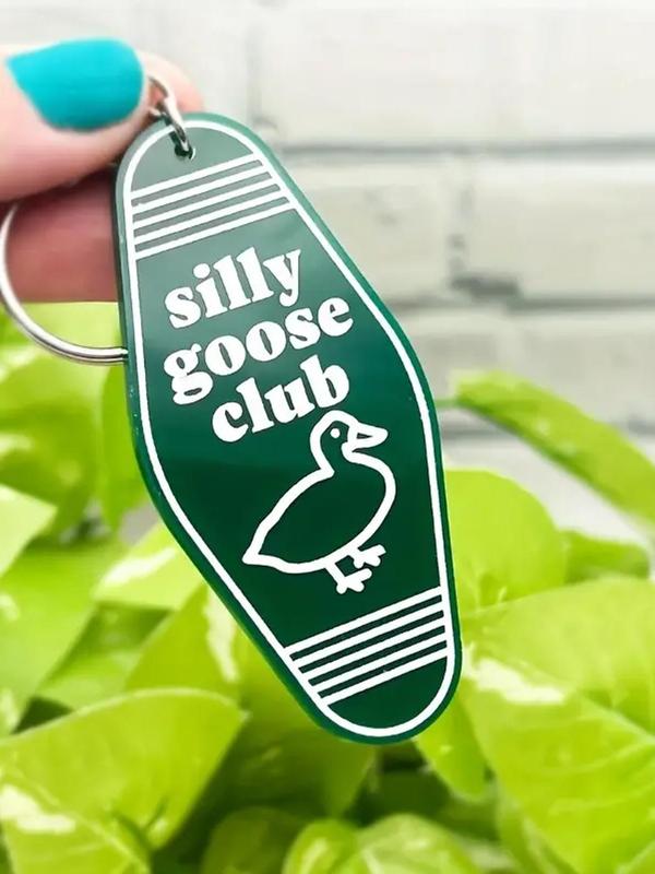 Summer Unisex Cute Letters & Goose Graphic Keychain, Trendy Creative Novelty Key Fob & Key Holder for Car Keychain, Chic Accessories As Gift for Women & Men