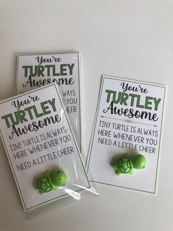 Cute Turtle Design Pendant, Animal Themed Letter Decor Charm, Diy Gift for Women & Men's Handbag for Daily Use