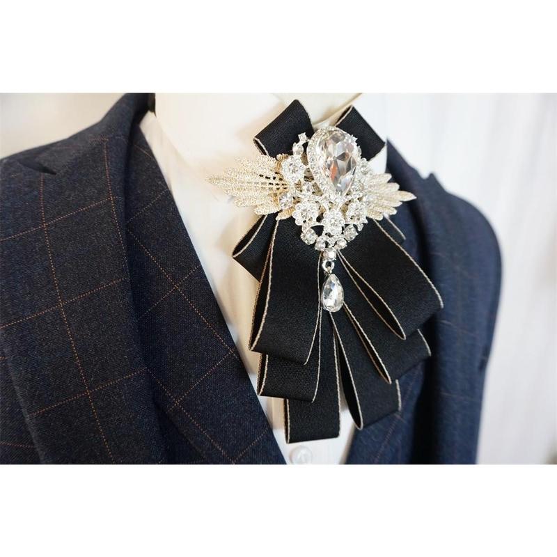 Bow Ties for Men Self Tie Jabot Collar Brooch Pins Fashion PreTied Neck Tie Bow Tie Rhinestone Brooch for Groom