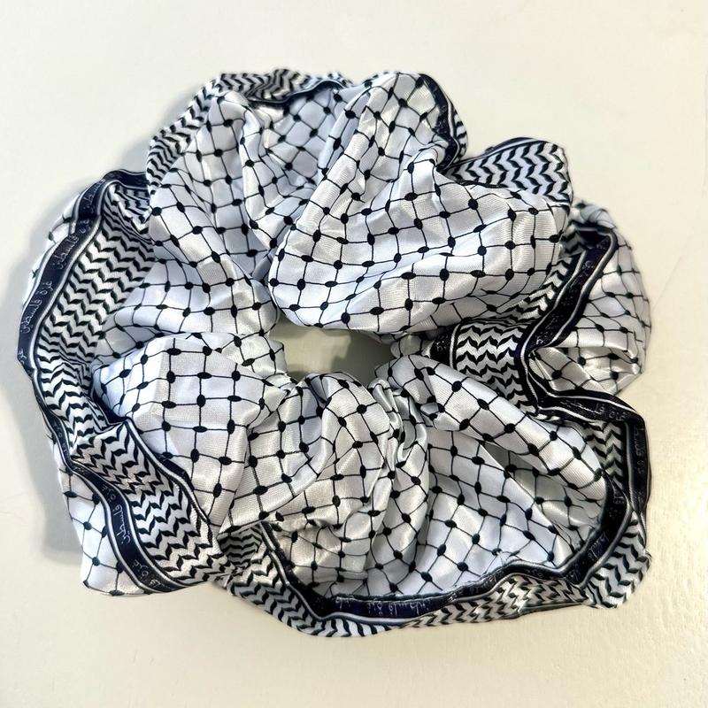 Large keffiyeh scrunchie updated design