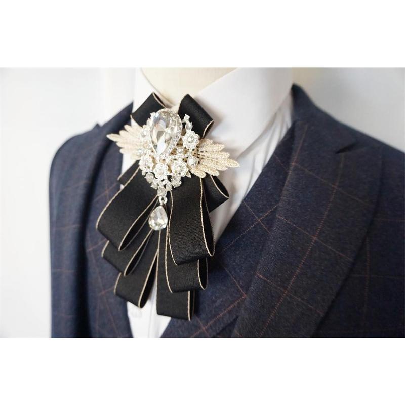 Bow Ties for Men Self Tie Jabot Collar Brooch Pins Fashion PreTied Neck Tie Bow Tie Rhinestone Brooch for Groom