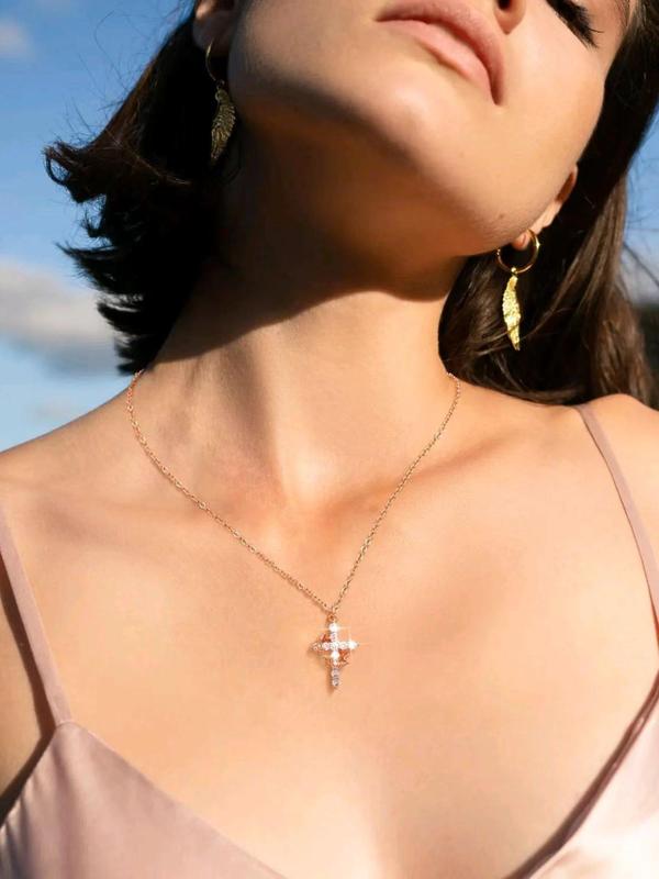 Women's Elegant Cross Crown Pendant Necklace, Fashion Jewelry for Party, Daily Clothing Decor, Trendy All-match & Exquisite Jewelry for Birthday Gift