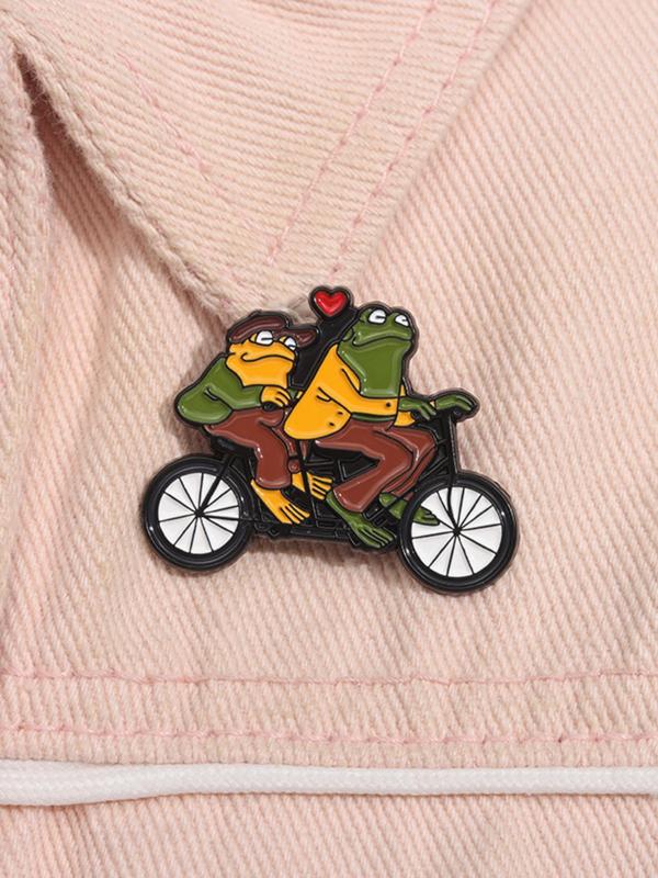 Cute Frog & Toad Design Brooch, Fashion Alloy Badge for Daily Clothing Decor, Trendy All-match & Exquisite Brooch for Birthday Gift