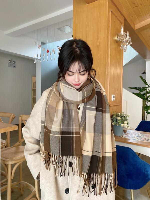 Women's Elegant Plaid Print Fringe Hem Design Scarf, Trendy Colorful Shawl, Warm Soft Fashionable Shawl for Women for Fall & Winter