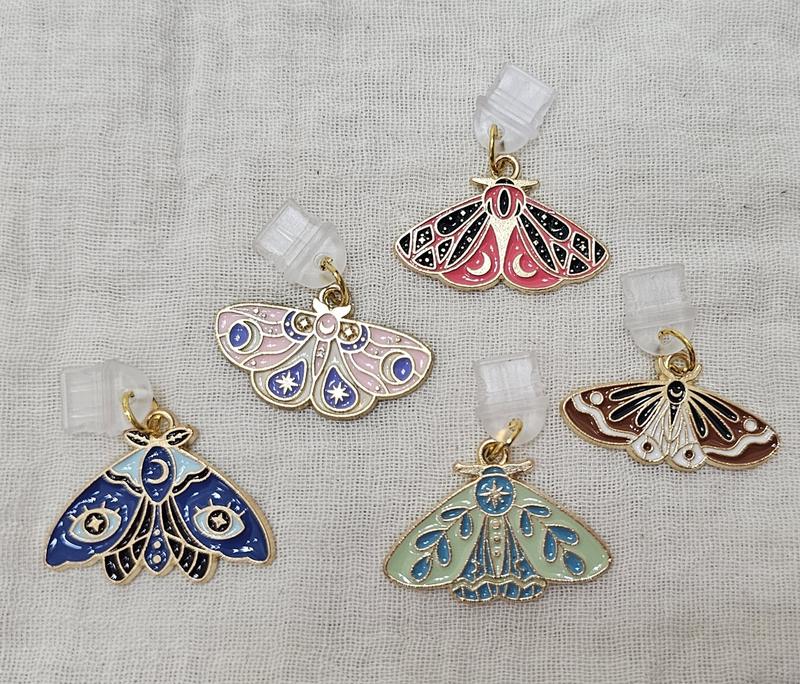 Kindle USB-C dust plug charms spooky moths