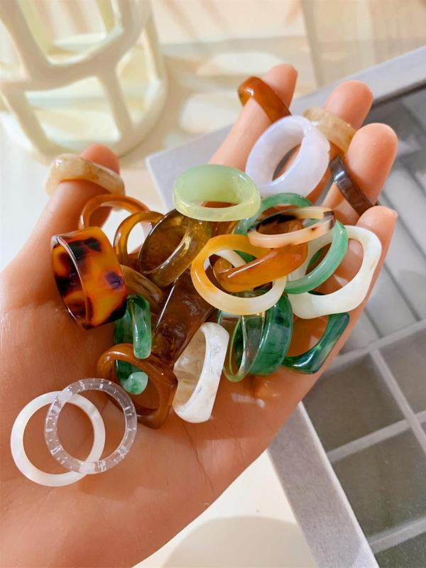 Summer Minimalist Vintage Style Halo Staining Design Irregularity Large Resin Rings Set, 2024 New Style Funky Unique Accessories for Women & Girls, I Love My Girlfriend Gifts