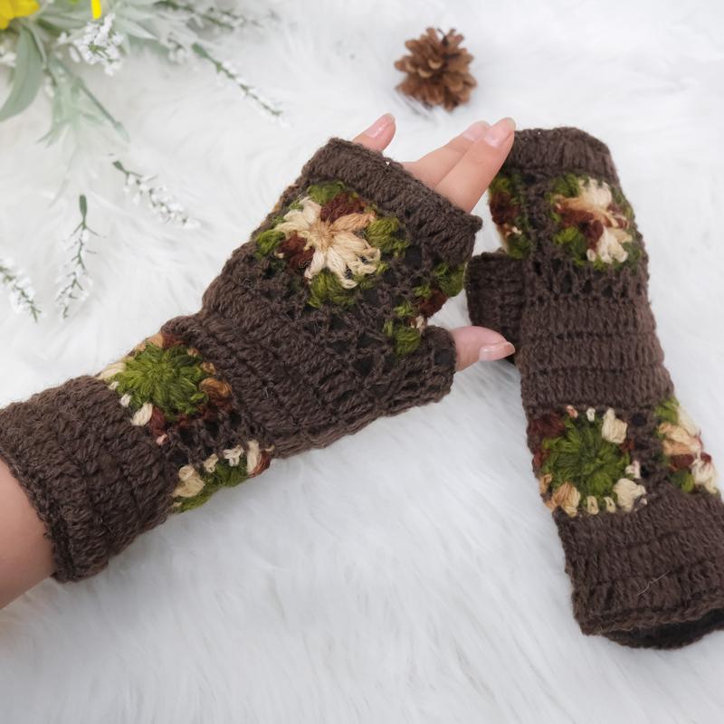 Handknit Crochet Flower Design Handwarmers Fingerless Gloves with Fleece Lining, Mittens, Wool Handwarmers, Wrist warmers, Winter Gloves, Boho Style Fingerless Gloves