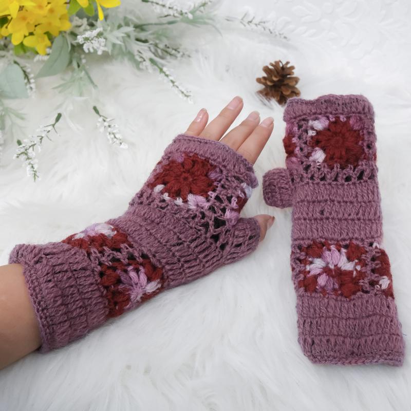 Handknit Crochet Flower Design Handwarmers Fingerless Gloves with Fleece Lining, Mittens, Wool Handwarmers, Wrist warmers, Winter Gloves, Boho Style Fingerless Gloves