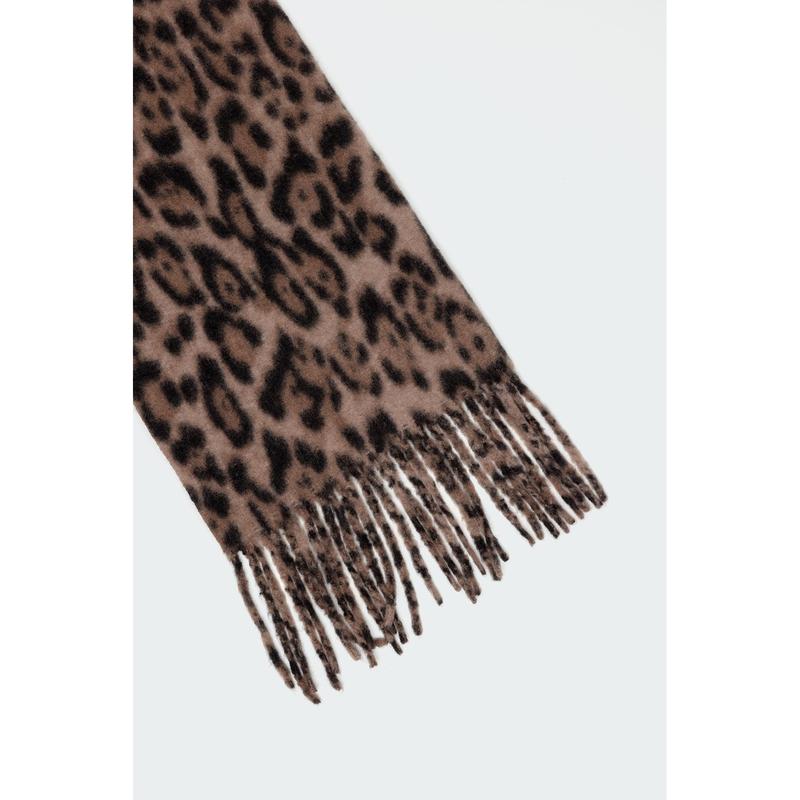 Chunky Leopard Scarf