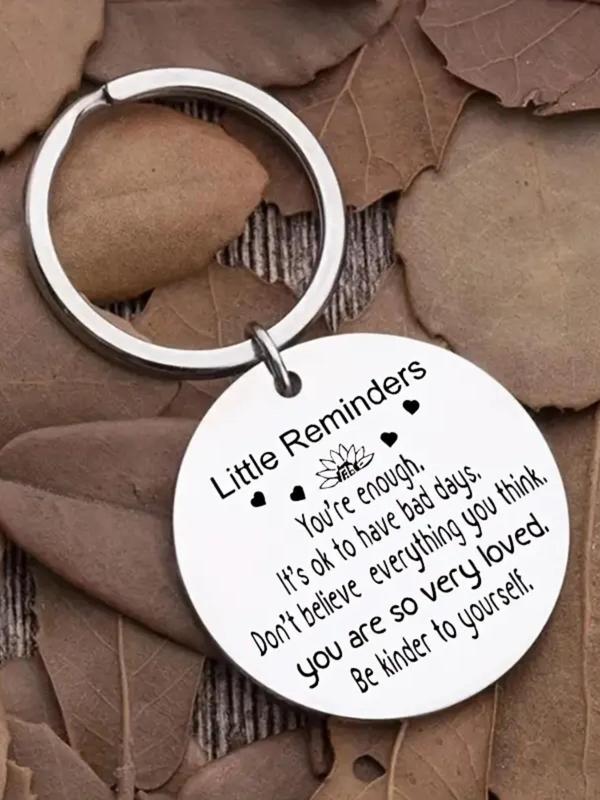 Slogan Pattern Round Shaped Stainless Steel Keychain, Fashion Keychain for Men & Women, Trendy All-match & Exquisite Keychain for Birthday Gift