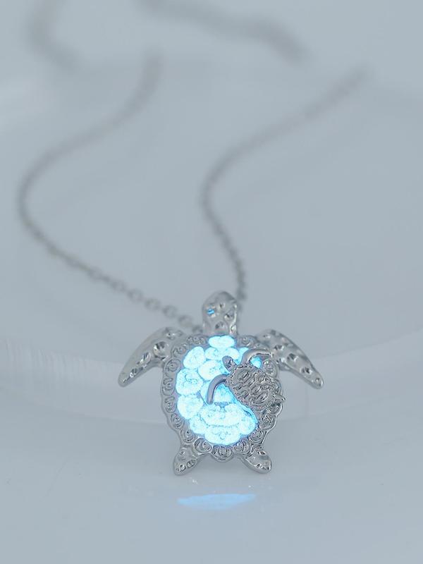 Cute Turtle Design Pendant Necklace, Glow in the Dark Adjustable Strap Necklace for Women for Gift, Trendy All-match & Exquisite Jewelry for Birthday Gift