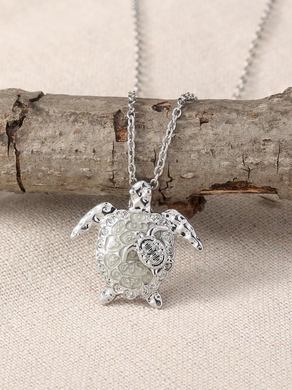 Cute Turtle Design Pendant Necklace, Glow in the Dark Adjustable Strap Necklace for Women for Gift, Trendy All-match & Exquisite Jewelry for Birthday Gift