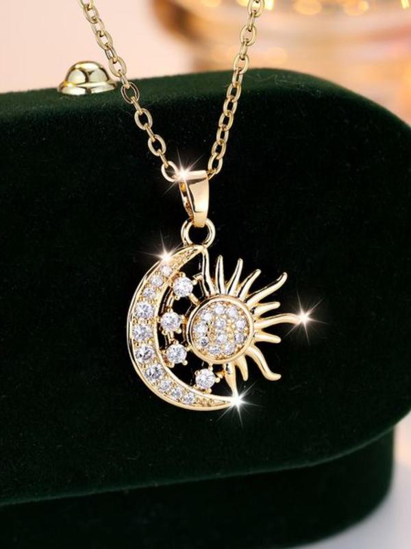 Vintage Moon & Sun & Star Design Pendant Necklace for Women & Girls, Fashion Jewelry for Party, Daily Clothing Decor, Trendy All-match & Exquisite Jewelry for Birthday Gift without Box