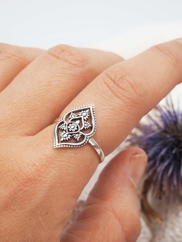 Vintage Hollow out Flower Design Ring,  Unique Design Flower Decor Ring for Women, Fashion Jewelry for Party, Daily Clothing Decor for Girl