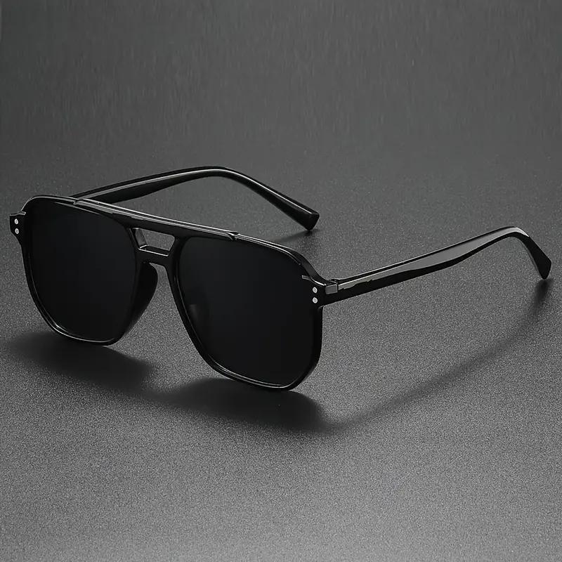 Stylish Unisex Sunglasses with Oversized Frames for Maximum Sun Protection and Fashionable Look