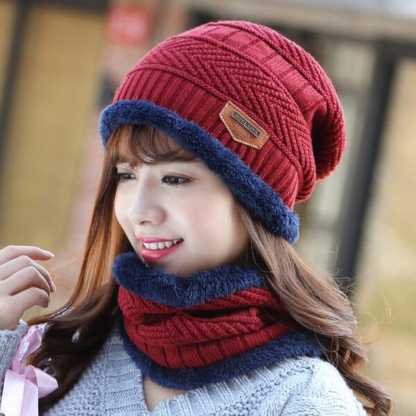 Set de Invierno 3 en 1: Gorro, Bufanda y Guantes con Forro Polar