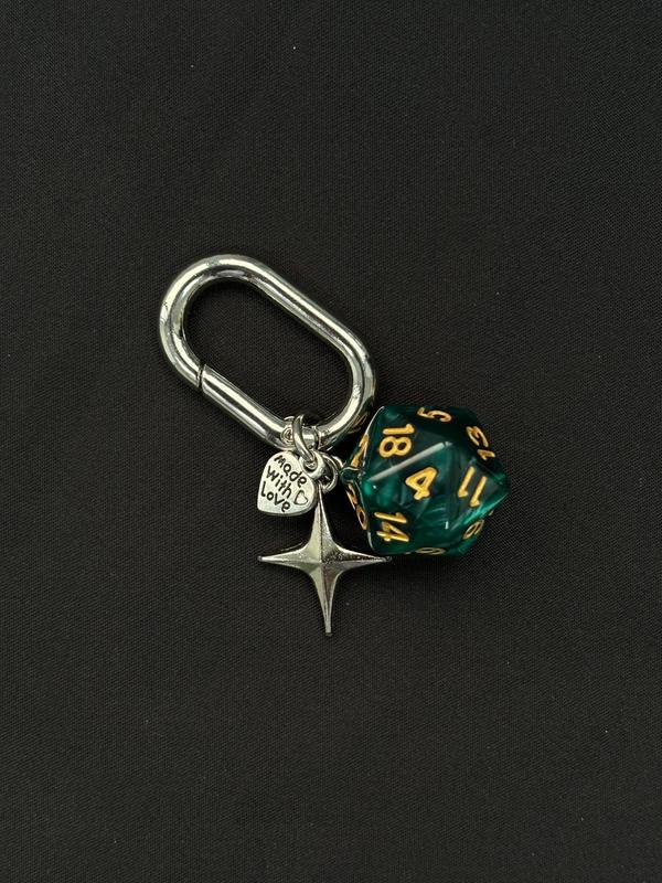 Creative Dice Design Keychain, Cute Cheart & Star Charm Decor Keychain for Women & Men, Fashion Accessories, Trendy All-match & Exquisite Keychain for Birthday Gift