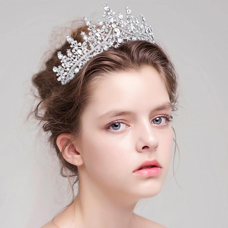 Birthday Crown Tiara and Sash for Women -  Crystal Rhinestone Princess Crown Headband, 'It's My Birthday' Sash, Girls  Accessories for Party Decorations