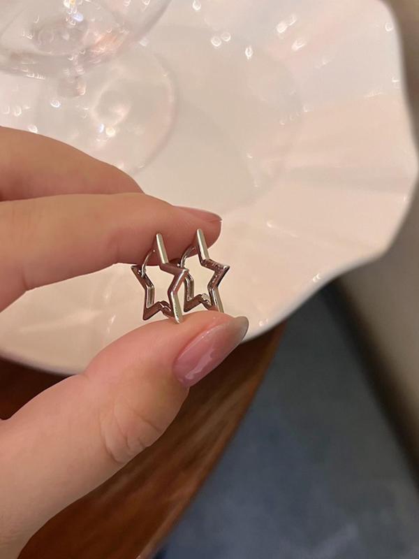 Minimalist Hollow Out Star Design Hoop Earrings, Casual Simple Personalized Jewelry for Women Girls, Summer Trendy Fashion Accessories for Daily Wear