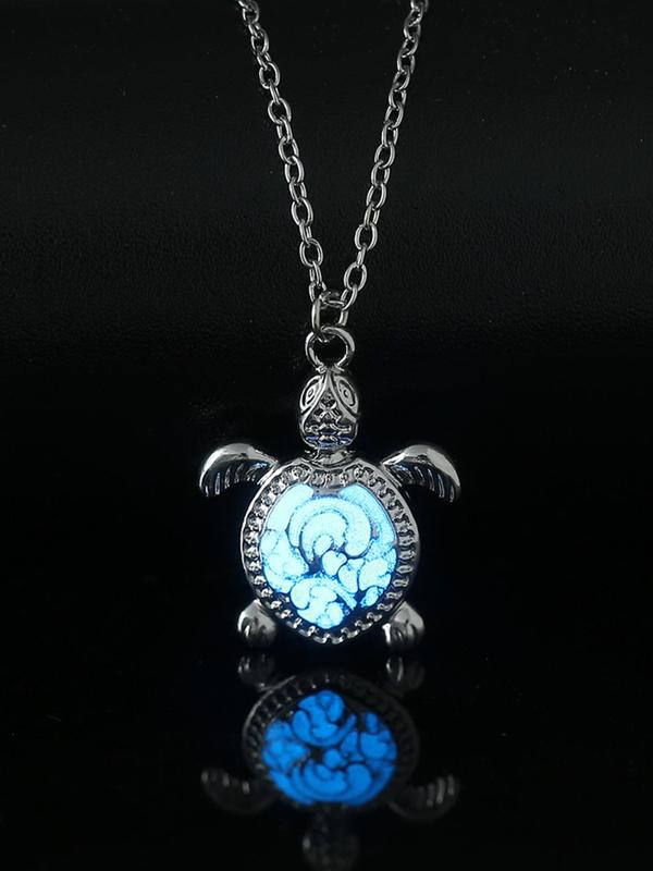 Glow in the Dark Turtle Design Pendant Necklace for Women, Fashion Jewelry for Party, Daily Decor, Trendy All-match & Exquisite Jewelry for Birthday Gift