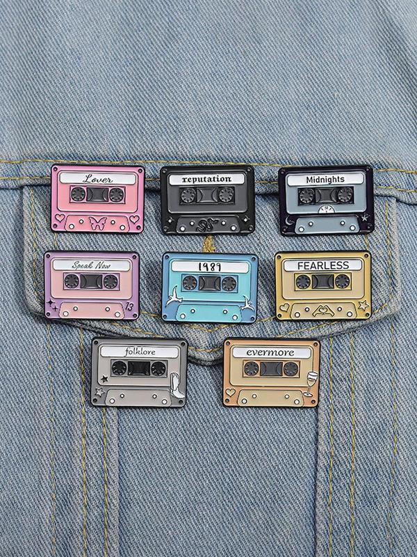 Vintage Cassette Tape Design Brooch, Cute Cartoon Cassette Tape Brooch, Fashion Accessories for Women & Men, Creative Gift for Music Lovers