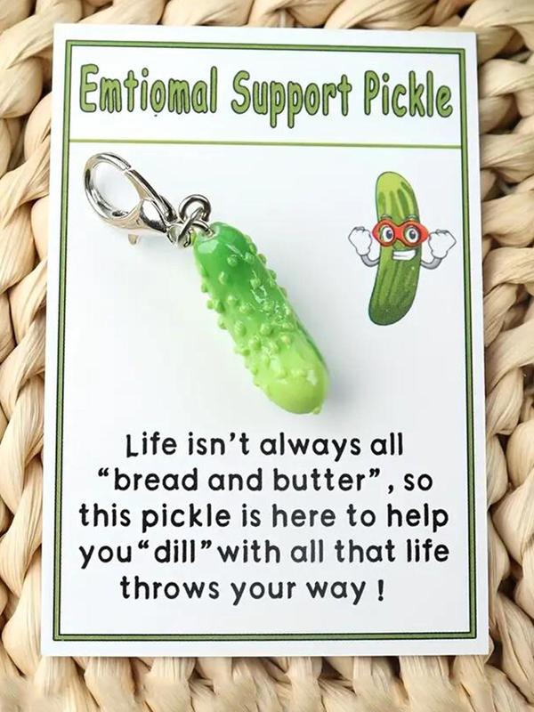 Cucumber Shaped Keychain, Cute Fruit Design Keychain with Pocket Card, Fashion Accessories for Women & Men for Birthday Gift