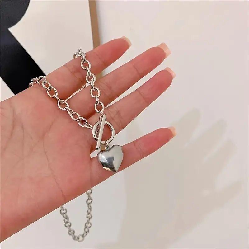 Stunning Heart-Shaped Pendant Stainless Steel Jewelry Set，1pcs 20in & 1 pcs 8in